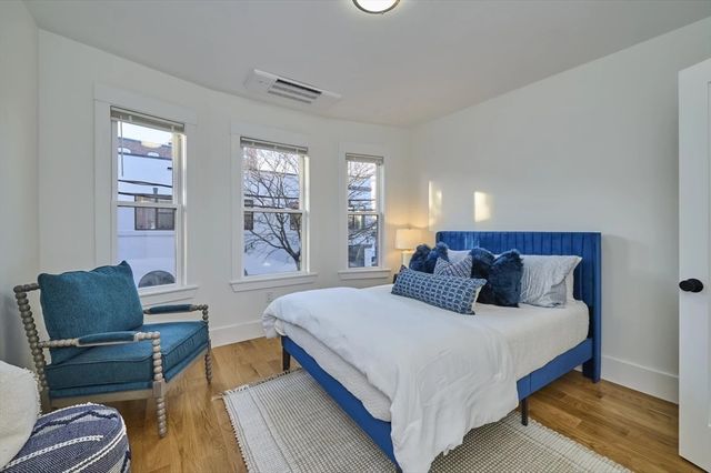 406 Columbia 1, Cambridge, MA 02141