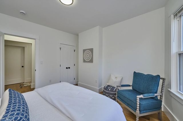 406 Columbia 1, Cambridge, MA 02141
