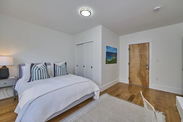 406 Columbia 1, Cambridge, MA 02141