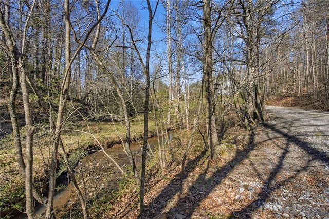1852 Oak Grove Road, Dahlonega, GA 30533