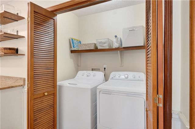 2305 Mountain West Trail, Tucker, GA 30087