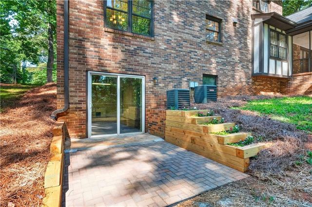 2305 Mountain West Trail, Tucker, GA 30087
