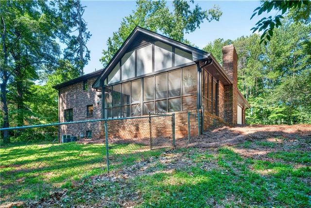 2305 Mountain West Trail, Tucker, GA 30087