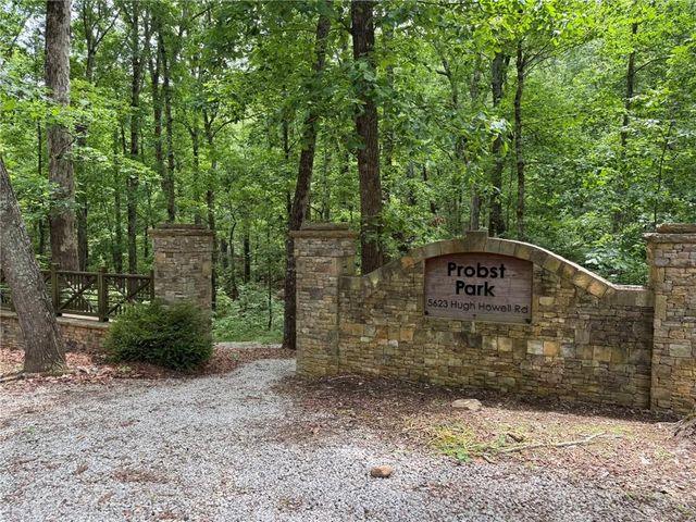 2305 Mountain West Trail, Tucker, GA 30087