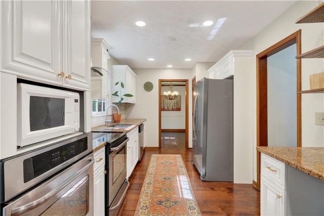 2305 Mountain West Trail, Tucker, GA 30087