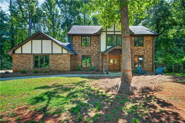 2305 Mountain West Trail, Tucker, GA 30087