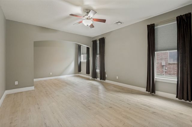 3809 Pitchstone Drive, Mckinney, TX 75070