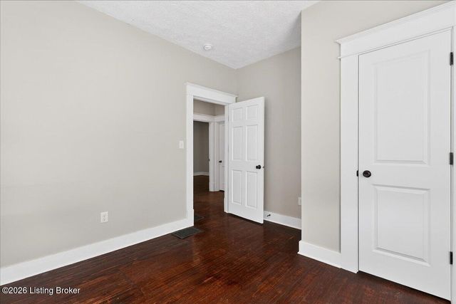 2722 Taylor Blvd, Louisville, KY 40208