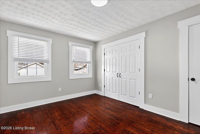 2722 Taylor Blvd, Louisville, KY 40208