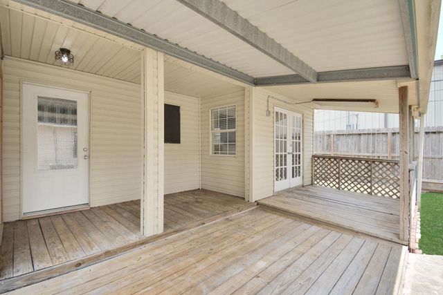 7441 Evie Lane, Deer Park, TX 77536