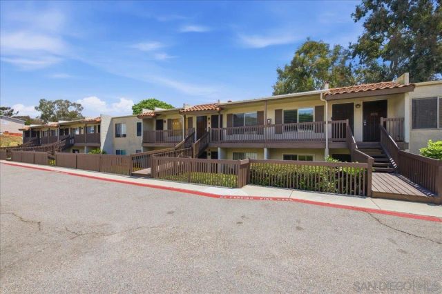 615 Vine Steet 26, Oceanside, CA 92054