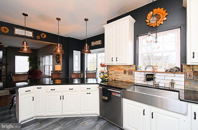 440 SUNNY RIDGE RD, Gilbertsville, PA 19525