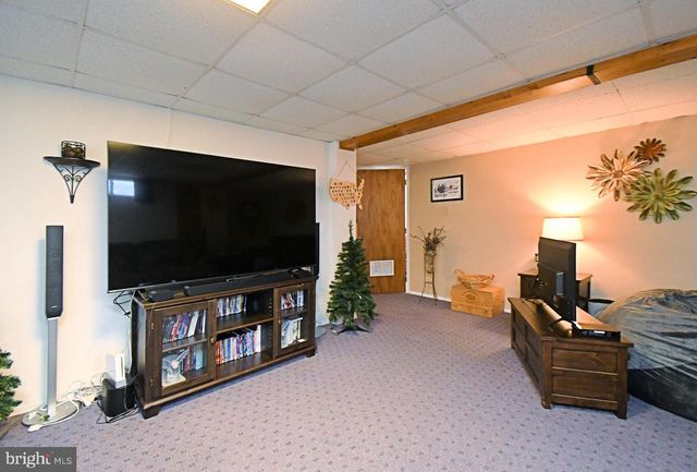 440 SUNNY RIDGE RD, Gilbertsville, PA 19525