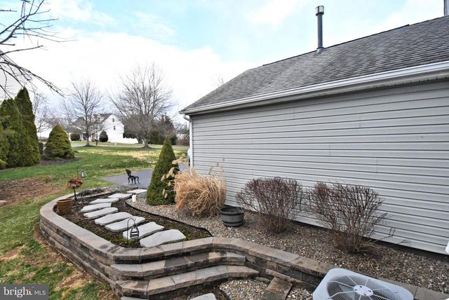 440 SUNNY RIDGE RD, Gilbertsville, PA 19525