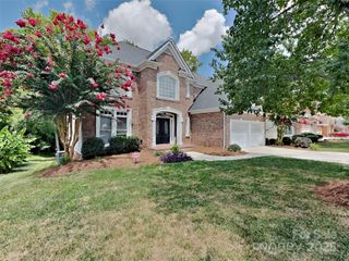 11201 Tavernay Parkway E 8, Charlotte, NC 28262