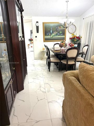11266 SW 33rd St, Miami, FL 33165
