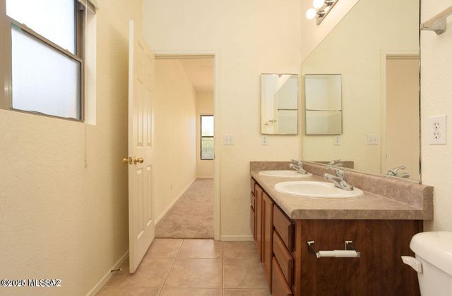 12935 N Desert Olive Drive, Oro Valley, AZ 85755