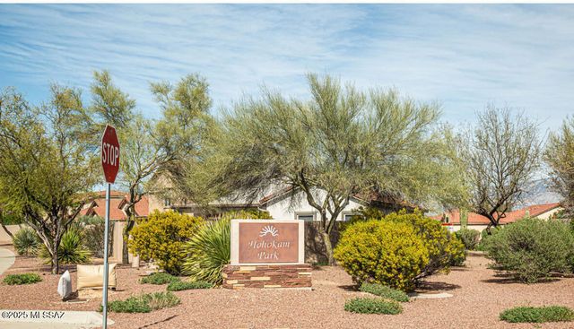 12935 N Desert Olive Drive, Oro Valley, AZ 85755