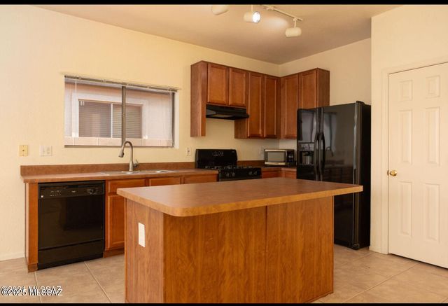 12935 N Desert Olive Drive, Oro Valley, AZ 85755