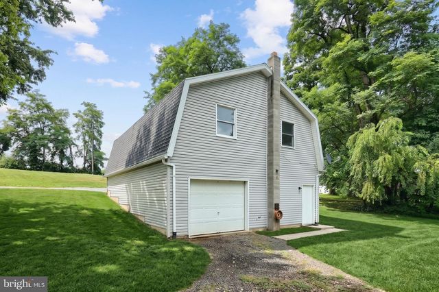 1278 CENTER MILLS RD, Aspers, PA 17304