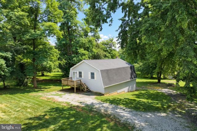 1278 CENTER MILLS RD, Aspers, PA 17304