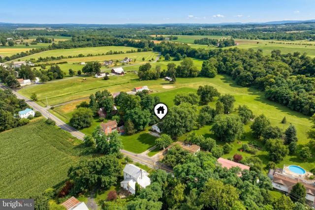 1278 CENTER MILLS RD, Aspers, PA 17304
