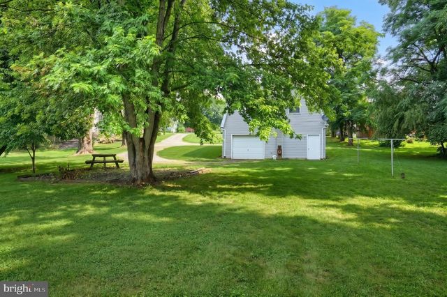 1278 CENTER MILLS RD, Aspers, PA 17304