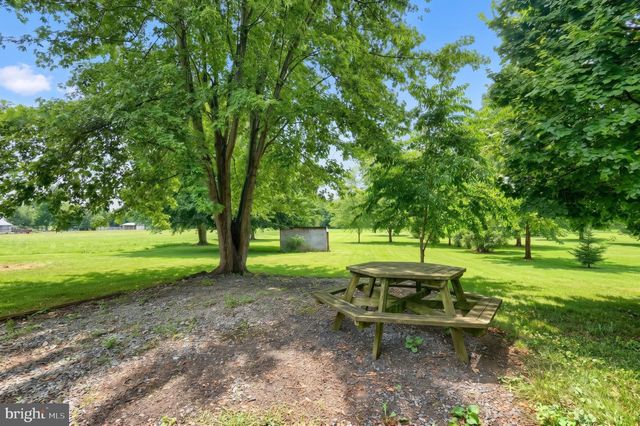 1278 CENTER MILLS RD, Aspers, PA 17304