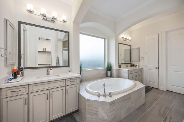 17327 Legend Brook Court, Tomball, TX 77375