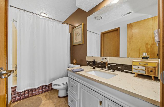 1350 Azalea Drive, Reynoldsburg, OH 43068