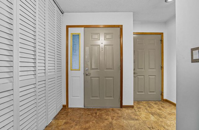 1350 Azalea Drive, Reynoldsburg, OH 43068