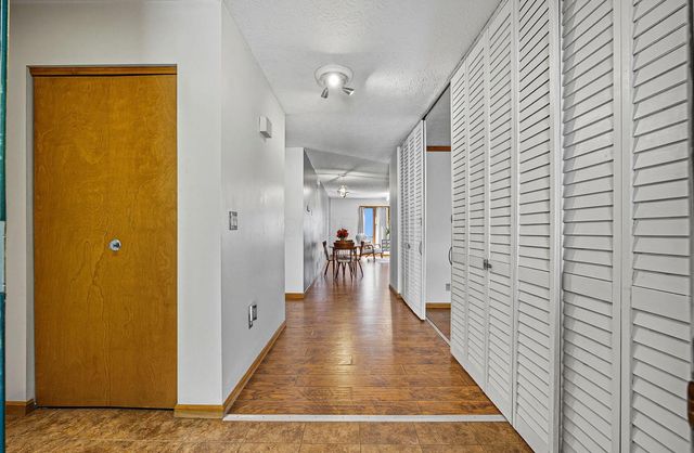 1350 Azalea Drive, Reynoldsburg, OH 43068