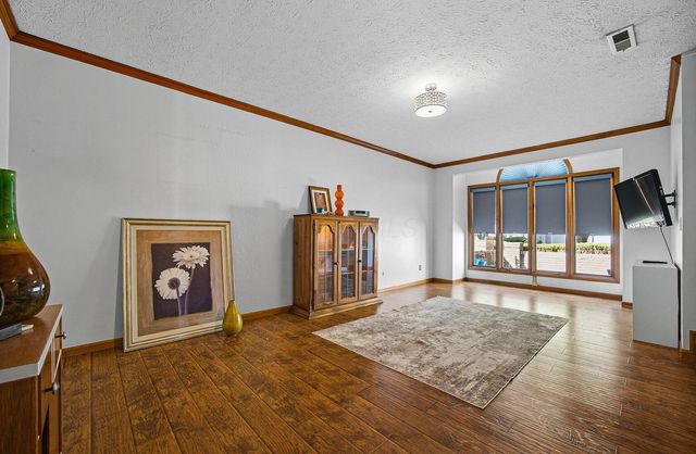 1350 Azalea Drive, Reynoldsburg, OH 43068