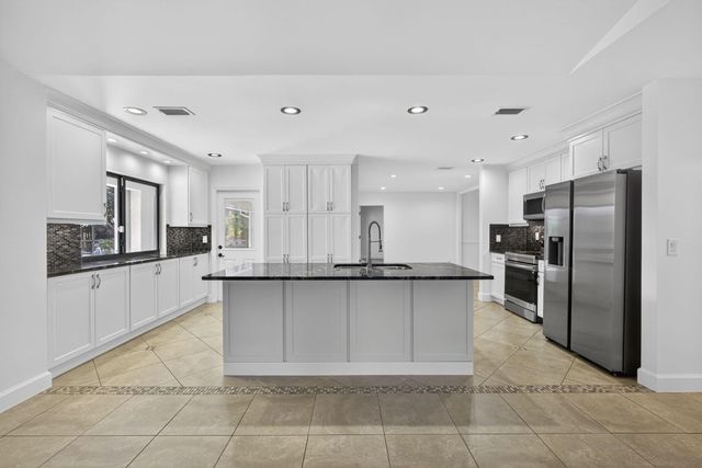 1776 The 12th Fairway, Wellington, FL 33414