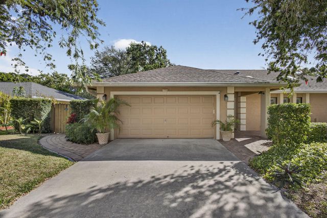 1776 The 12th Fairway, Wellington, FL 33414