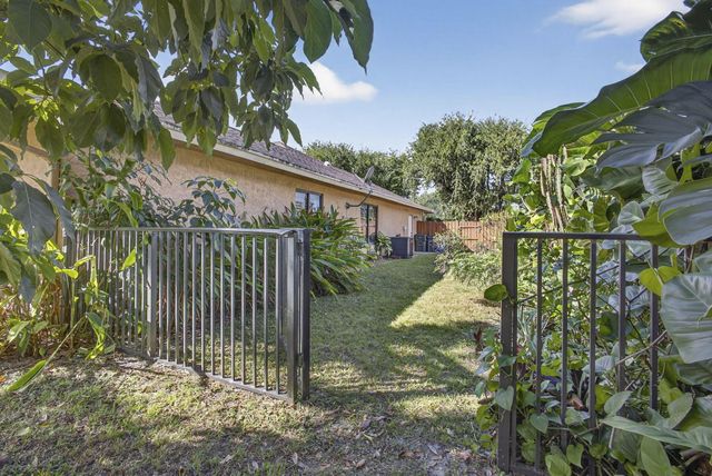 1776 The 12th Fairway, Wellington, FL 33414