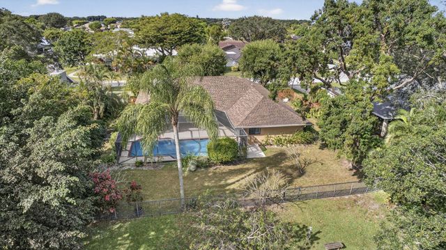 1776 The 12th Fairway, Wellington, FL 33414