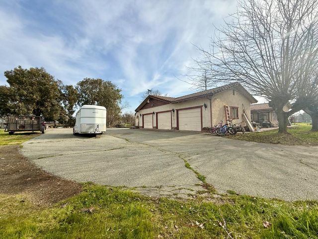 3536 Burson Rd, Valley Springs, CA 95252