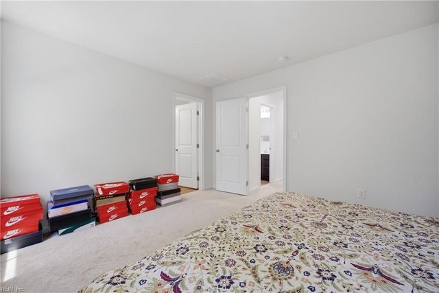 404 Lakeview CV, Smithfield, VA 23430