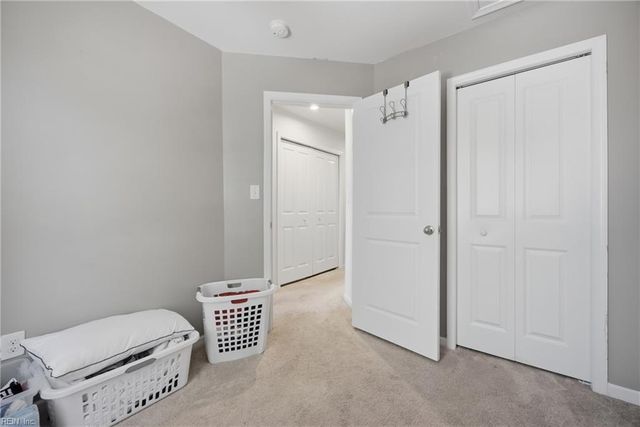 404 Lakeview CV, Smithfield, VA 23430