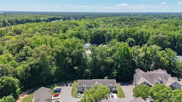 404 Lakeview CV, Smithfield, VA 23430