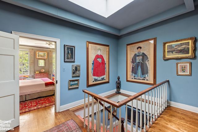 203 PRINCE Street, New York City, NY 10012