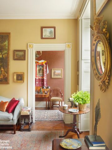 203 PRINCE Street, New York City, NY 10012