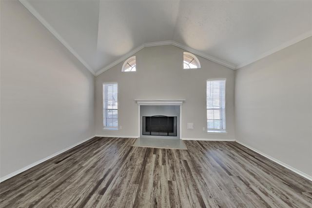 2515 Chestnut Circle, Pearland, TX 77584