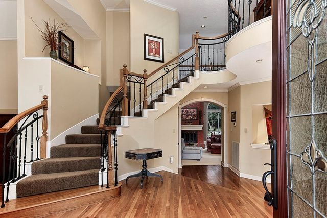 6 Misty Point, The Woodlands, TX 77380