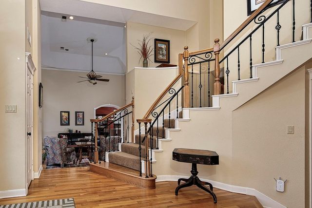 6 Misty Point, The Woodlands, TX 77380