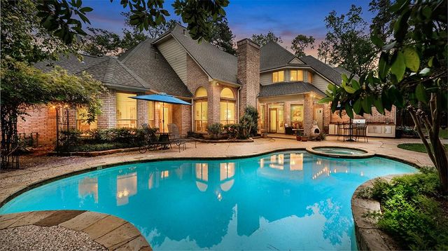 6 Misty Point, The Woodlands, TX 77380