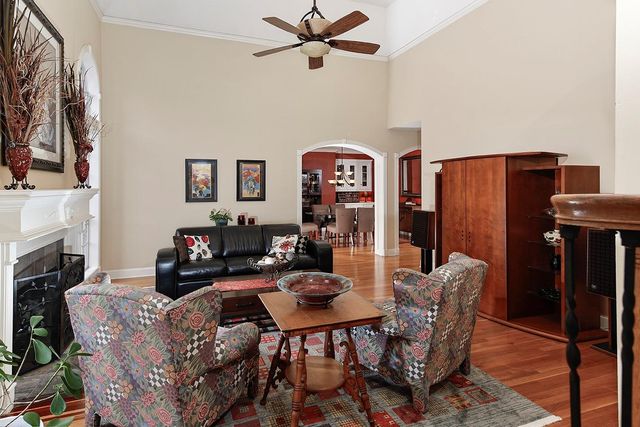 6 Misty Point, The Woodlands, TX 77380