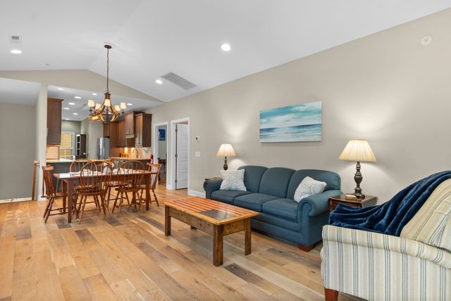 1809 24th Ave. N, North Myrtle Beach, SC 29582
