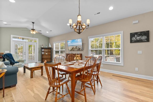 1809 24th Ave. N, North Myrtle Beach, SC 29582